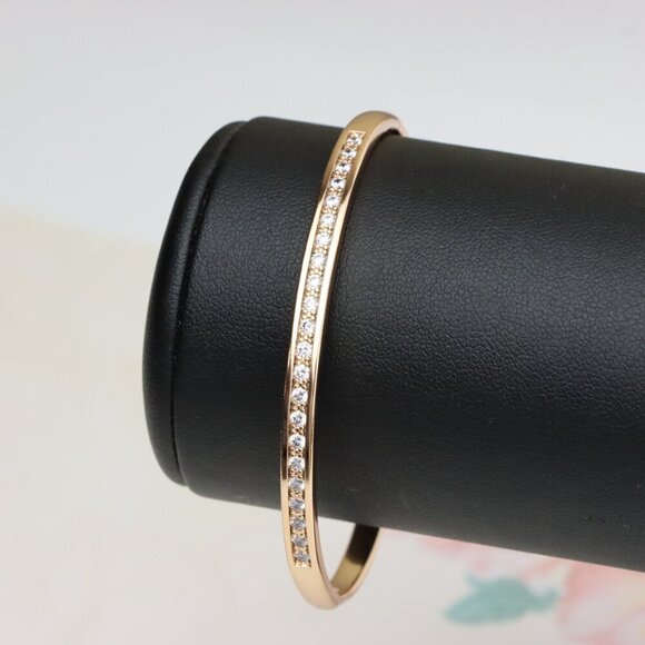 Elegant Rose Gold Bangle with CZ Stones in Sleek Minimal Design, XPBL0415 - Picture 9 of 11